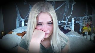 Dakotabonita is scared [halloween special]