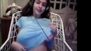 Dreianova shows her tits