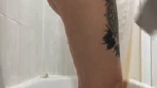 C4_tattsantits_November-11-2018_20-28-15