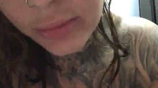 C4_tattsantits_November-11-2018_20-28-15