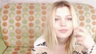 emmelyne 1 flash titties