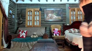 little_izzi 2018-11-19-00-15