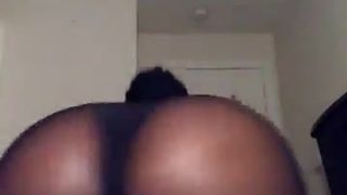 Big Ass Ebony Twerks