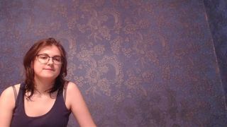 danya_mel383 bj and foot tease