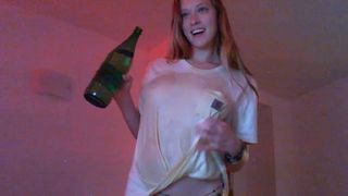 Yeeesyeeesyeees girfriend naked wet t-shirt