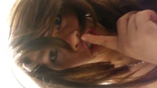 yenlo has the fitting room part 1