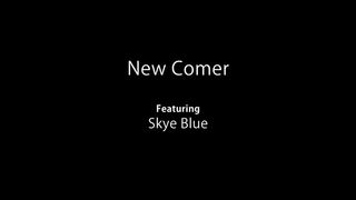 Skye Blue - New Comer