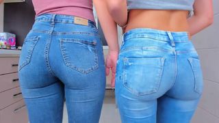 sophydiva 2018-10-19 jeans bubble butts