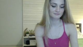 aliciaw 1 shows titties