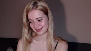 JuicePie 8182345 private recording 2018-12-01 23-14-46 private recording