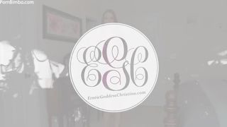 Goddes Chrinstina shiny Pink Dress