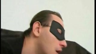 coppia in maschera 1