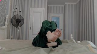 Guest324 (12-13-18) via Chaturbate