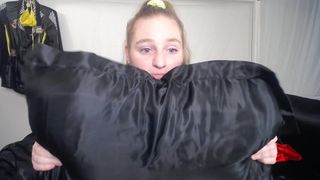 delilahcass-2018-11-03-03_55