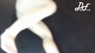 Amazing MILF Masturbation, Crossed Legs Orgasm ~DirtyFamily~