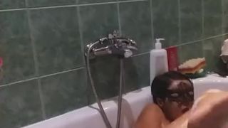 Zabawa Cipką w Wannie