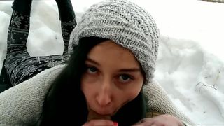 Cold Public Blowjob | POV, Cumshot, Facial