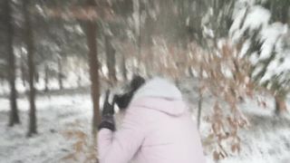 Quickie on the Winter Walk. he came in 5 Minutes into my Throat.