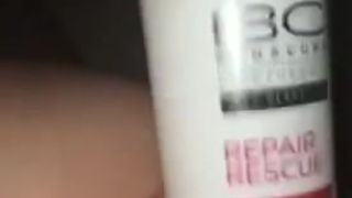 Teen Spraybottle Masturbation