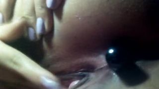 Metiendome Los Dedos Muy Rico