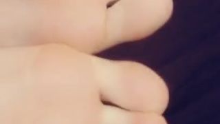 Wiggly Toes