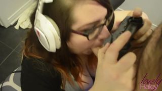 Gamergirl gets Face Fucked & gets Facial while Playing Video Games