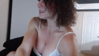 MuscleMilf1-2018-08-25-03_01