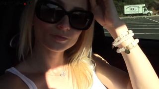 Haley_Ryder_car Squirt