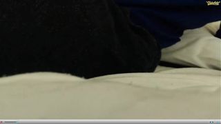 Jwwbooth spreads pussy on webcam