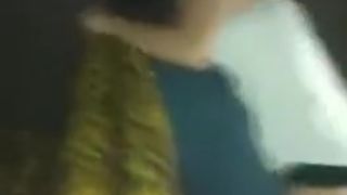 Pillados En La Fiesta, Ella Da Sus Sentones En El Sofá.