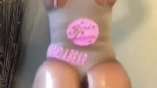 Fat Ass Booty Twerking & Clapping LOUD