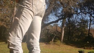 4K Florida Blonde Country Gal Booty Shaking Outdoor Strip Tease in Bikini