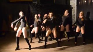 Royal Club - TwerkTeam