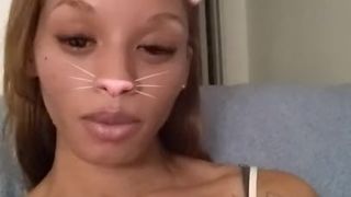 HoneyKisses- A Badd one