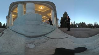 Public Fingering & Flashing in Park. BHS Photoshoot with Geminii Studios