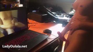 I help her Cumshot in Front of her Webcam