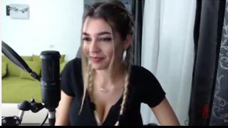 belle super hot