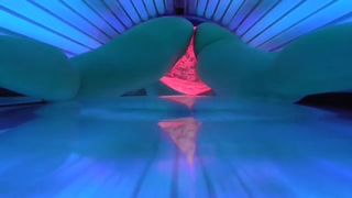 HIDDEN CAM CAUGHT MASTURBATION PUBLIC SOLARIUM HUGE BIG ASS
