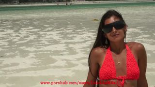 Sex on the Beach in Public!