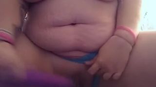 MILF Making myself Squirt with Toy