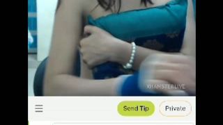 Rosy_curvy lips