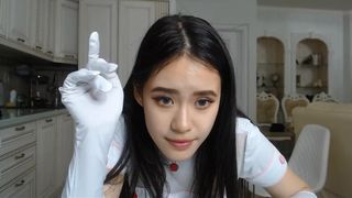 Li Chang shows pussy