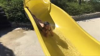 Exhibition Exhibe En Public Camping Petite Salope