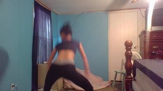 Farrah Valentine Working out