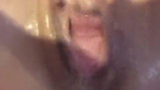 Big Squirt from a Juicy Pussy