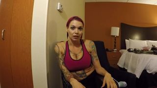 Anna's VLOG #72 UFC 205!