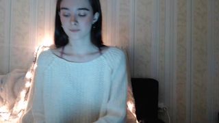 ivapeach Flashes & Teases (2019-10-13)