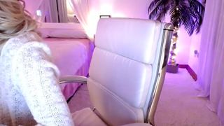 chaturbate amyvalentine 2017-01-18 05_01_38