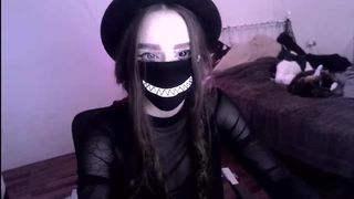 Coryhenryofficial 2019_10_12 (crazy cat included)