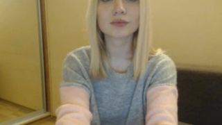 sainyhot - looking for more - if u have her email me